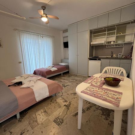 Villa Katia Аспровалта Екстериор снимка